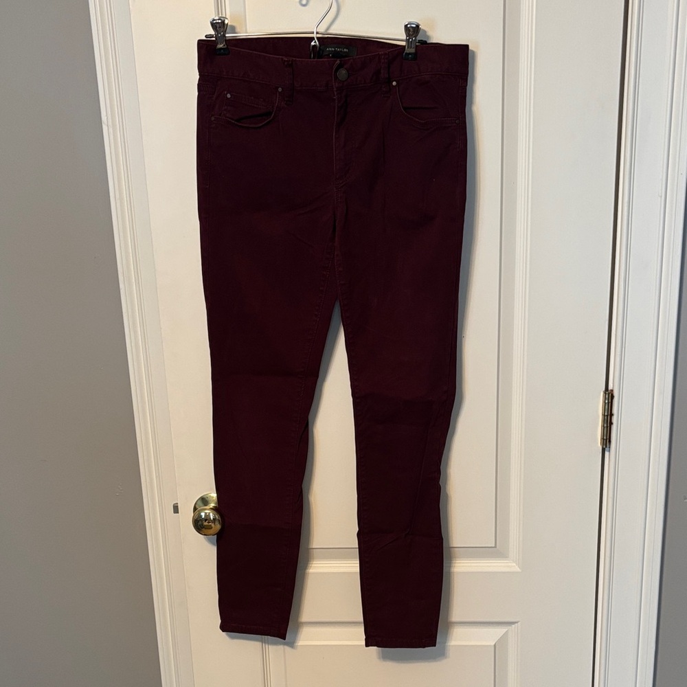 Ann Taylor Women's Skinny Jeans - Burgundy